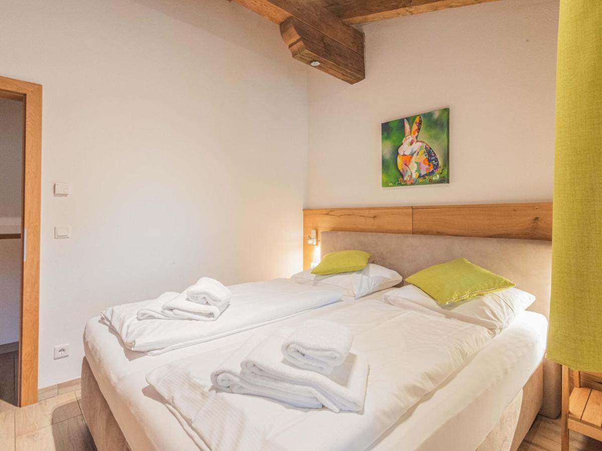 Fantastic Chalet With Sauna Niedernsill Extérieur photo